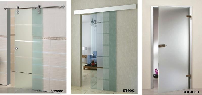 HINGED INTERIOR DOOR